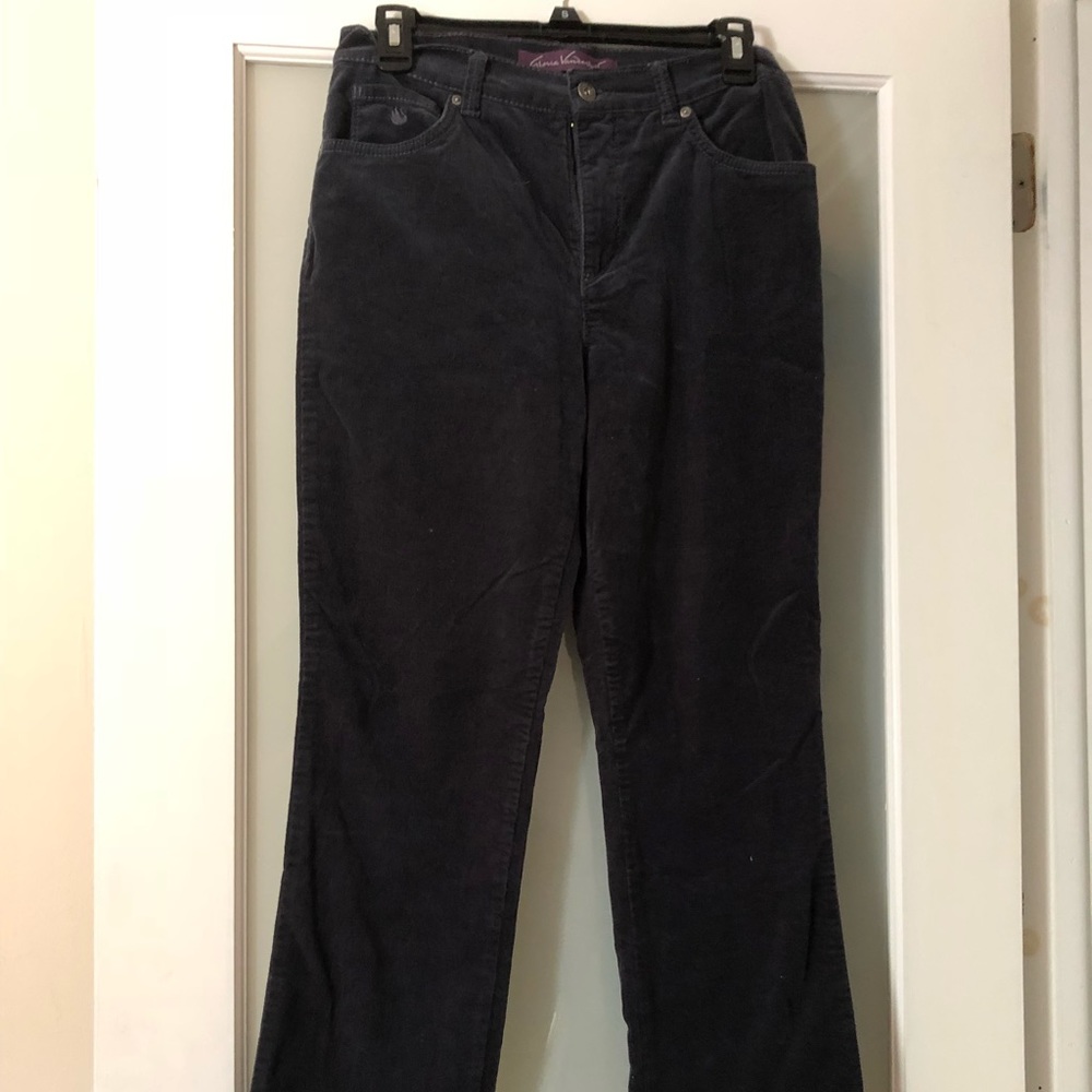 Gloria Vanderbilt Corduroy jeans